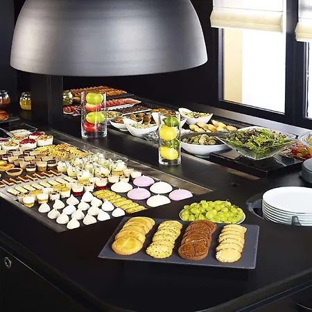 Hotel Campanile Grenoble Nord - Saint-Egreve